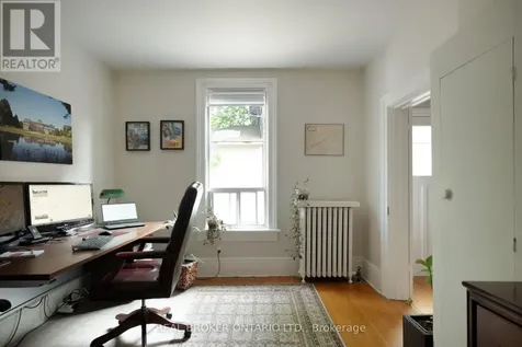 33 Atlas Avenue Toronto (humewood-cedarvale) ON M6C 3N8