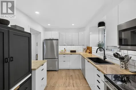 1797 Bromont Way Ottawa ON K1C 5J7