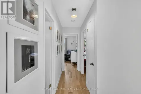 1797 Bromont Way Ottawa ON K1C 5J7