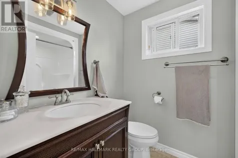 1797 Bromont Way Ottawa ON K1C 5J7