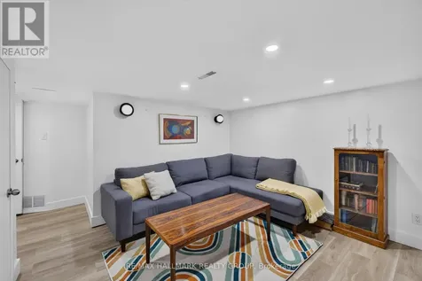 1797 Bromont Way Ottawa ON K1C 5J7