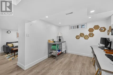 1797 Bromont Way Ottawa ON K1C 5J7