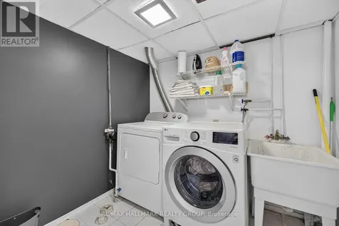 1797 Bromont Way Ottawa ON K1C 5J7