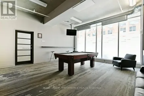 383 Cumberland Street North Ottawa ON K1N 1J7