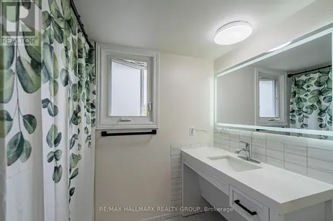 3319 Kodiak Street Ottawa ON K1V 7S7