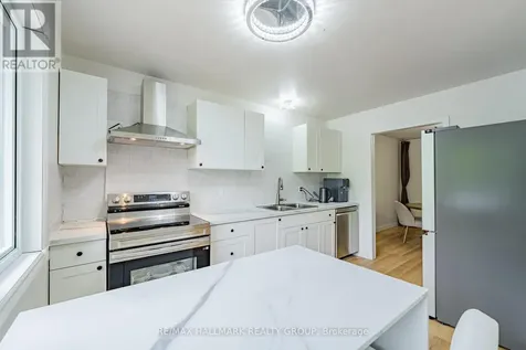 3319 Kodiak Street Ottawa ON K1V 7S7
