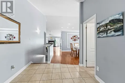 38 Settler's Ridge Way Ottawa ON K2J 4V2