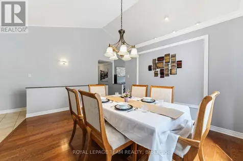 38 Settler's Ridge Way Ottawa ON K2J 4V2