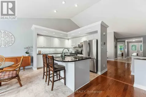 38 Settler's Ridge Way Ottawa ON K2J 4V2