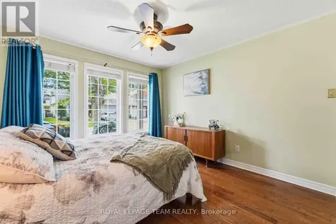 38 Settler's Ridge Way Ottawa ON K2J 4V2