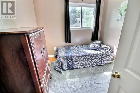 541 Parkview Crescent Cambridge ON N3H 4Z9