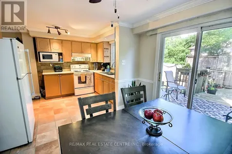 541 Parkview Crescent Cambridge ON N3H 4Z9