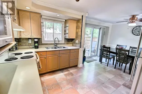 541 Parkview Crescent Cambridge ON N3H 4Z9