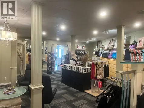 745 King Street East Kitchener ON N2G 2M4