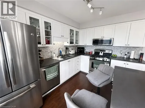 175 David Bergey Drive Kitchener ON N2E 4H6