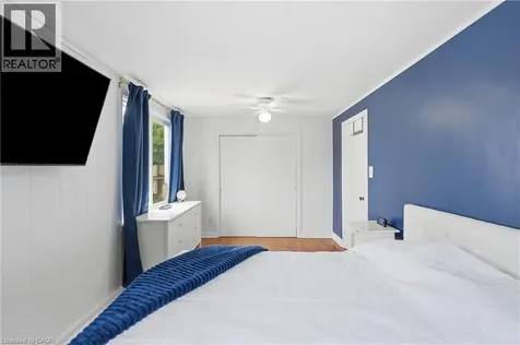 160 East 36th Street Hamilton ON L8V 3Z4