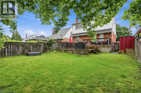 160 East 36th Street Hamilton ON L8V 3Z4