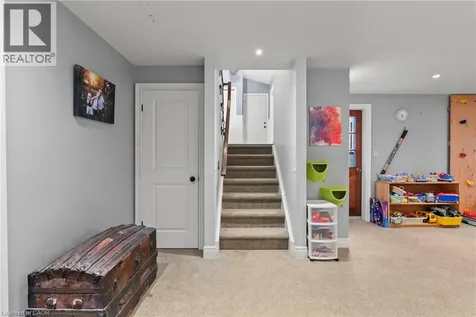 38 Killins Street Smithville ON L0R 2A0