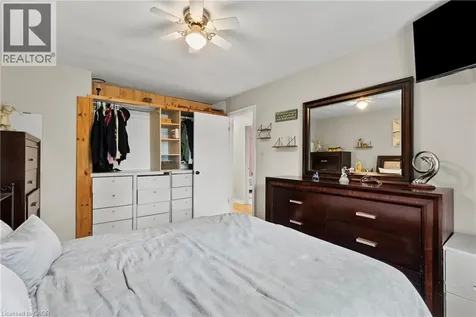 38 Killins Street Smithville ON L0R 2A0