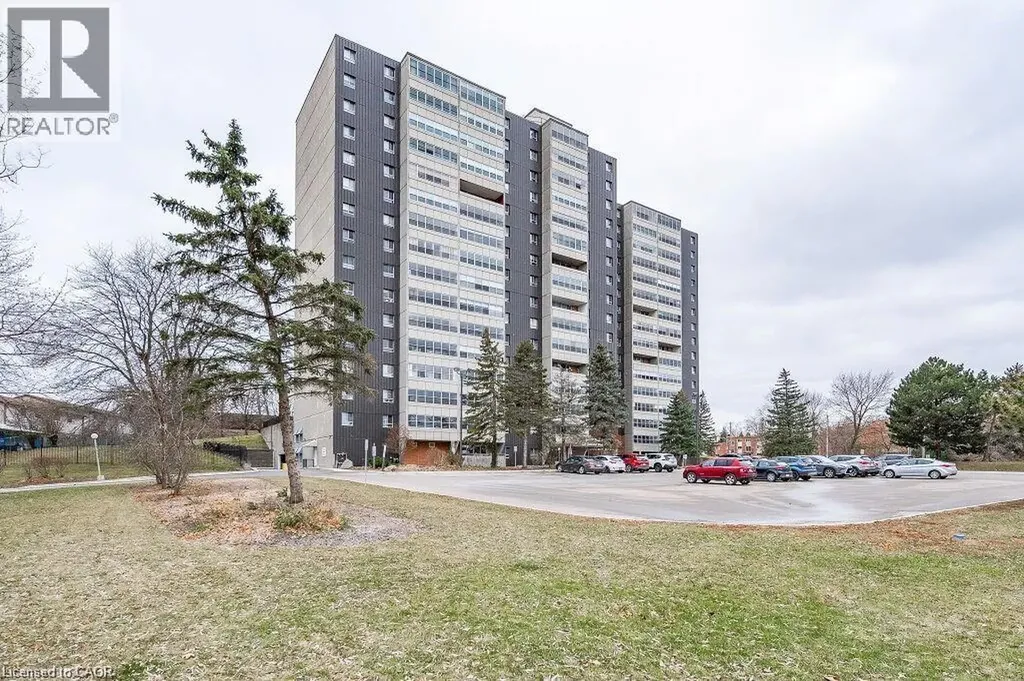 225 Harvard Place Waterloo ON N2J 4H4