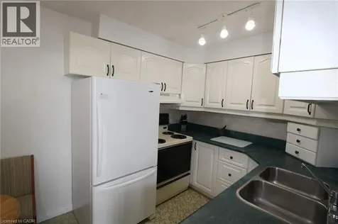 225 Harvard Place Waterloo ON N2J 4H4