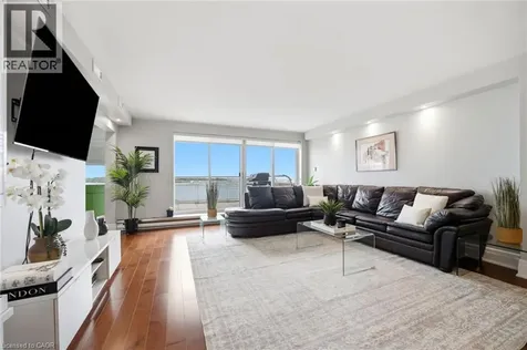 460 Queens Quay Way Toronto ON M5V 2Y5