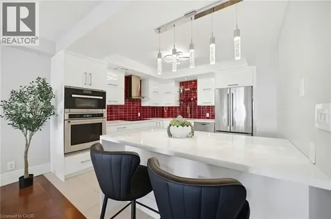460 Queens Quay Way Toronto ON M5V 2Y5