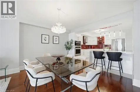 460 Queens Quay Way Toronto ON M5V 2Y5
