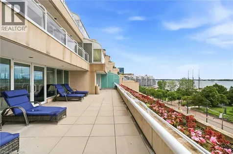 460 Queens Quay Way Toronto ON M5V 2Y5