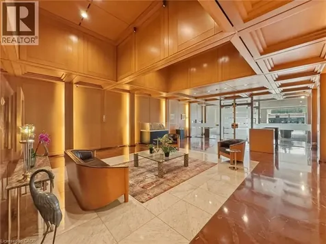 460 Queens Quay Way Toronto ON M5V 2Y5