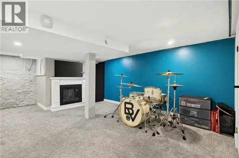 104 Gibson Street Grimsby ON L3M 1G9