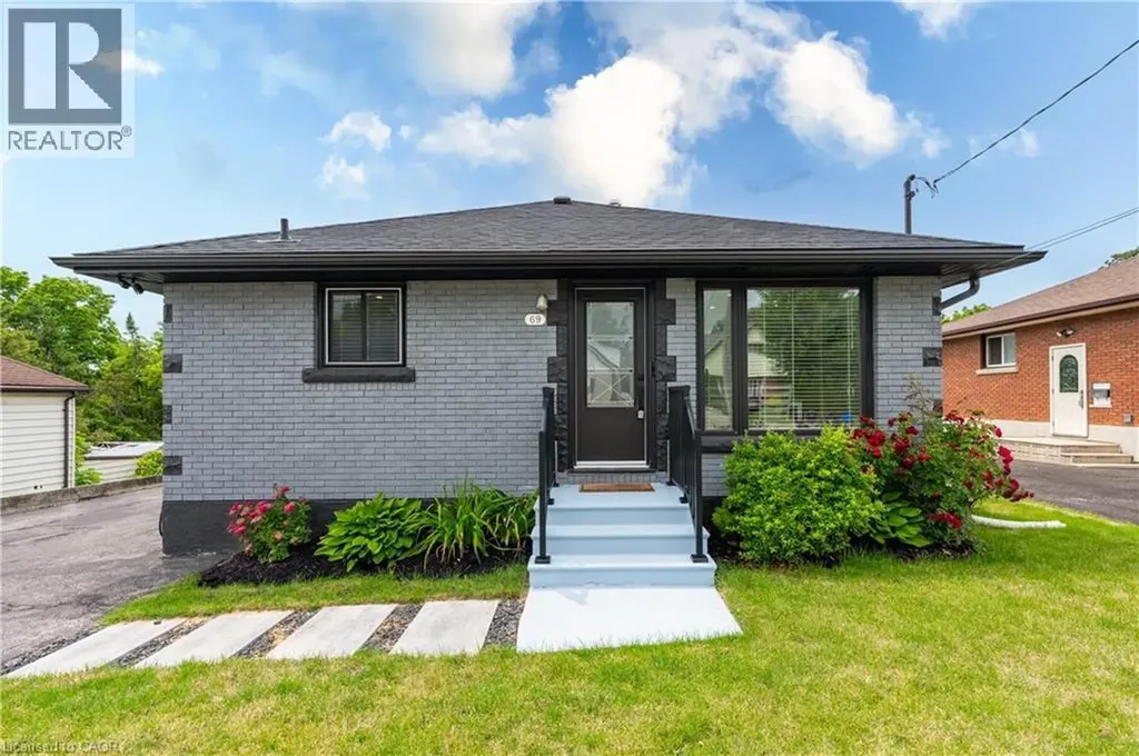 69 Clarke Street North Woodstock ON N4S 7M4