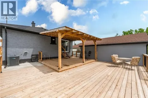 69 Clarke Street North Woodstock ON N4S 7M4