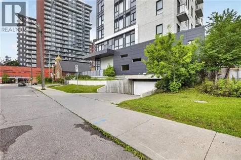 158 King Street North Waterloo ON N2J 0E5