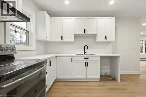 1012 North Shore Boulevard East Burlington ON L7T 1X7