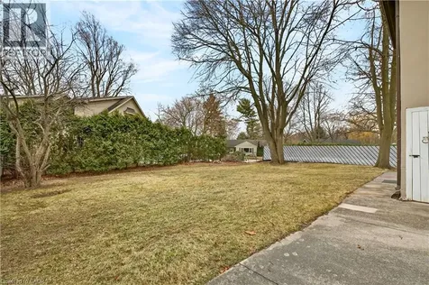1012 North Shore Boulevard East Burlington ON L7T 1X7