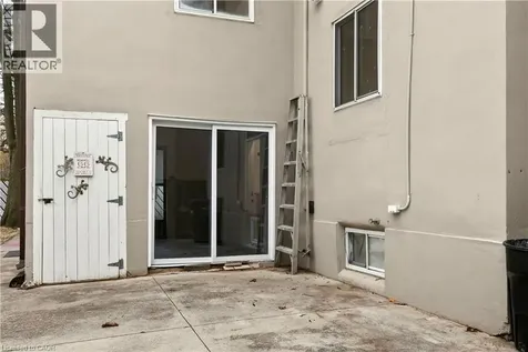 1012 North Shore Boulevard East Burlington ON L7T 1X7