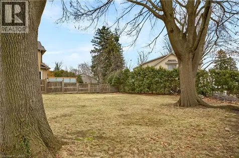 1012 North Shore Boulevard East Burlington ON L7T 1X7