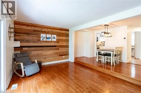 125 Cornerbrook Crescent Waterloo ON N2V 1L3