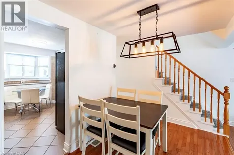 125 Cornerbrook Crescent Waterloo ON N2V 1L3