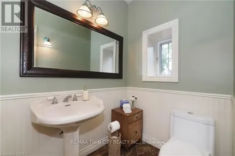103 Belleview Avenue Waterloo ON N2B 1G6