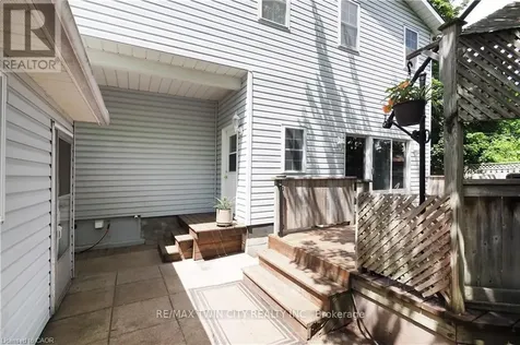 103 Belleview Avenue Waterloo ON N2B 1G6