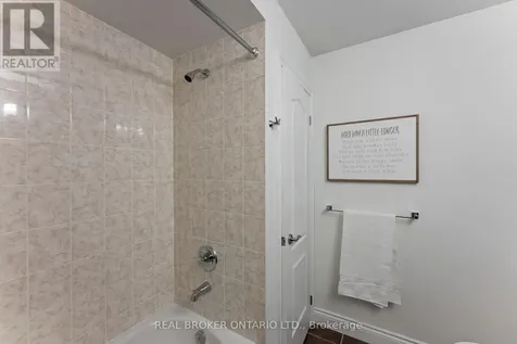 20 Denbury Court Whitby (brooklin) ON L1M 0H5