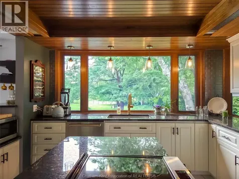 615 Lacroix Street Chatham ON N7M 5X7
