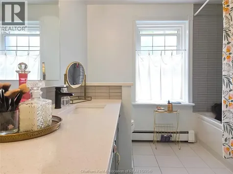 615 Lacroix Street Chatham ON N7M 5X7