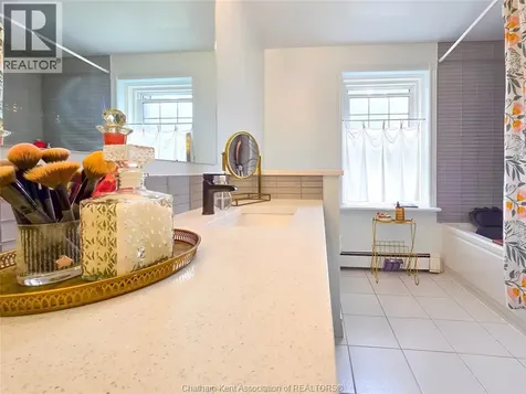 615 Lacroix Street Chatham ON N7M 5X7