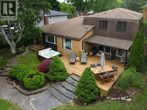 615 Lacroix Street Chatham ON N7M 5X7