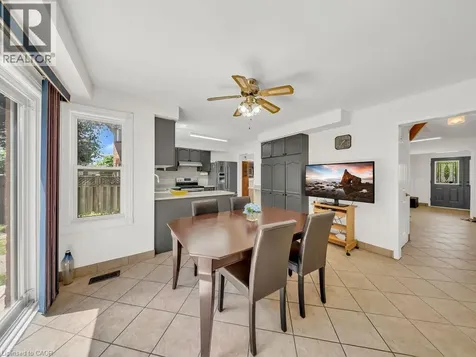 479 Saginaw Parkway Cambridge ON N1T 1M6