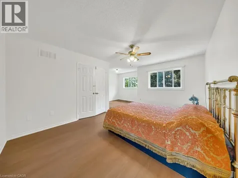 479 Saginaw Parkway Cambridge ON N1T 1M6