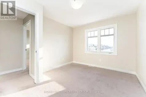 155 Calvington Avenue Ottawa ON K2T 0H8